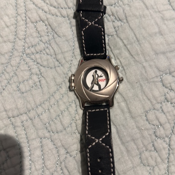 007 Fossil limited edition watch 2,393 out of 5,000 - Picture 3 of 5